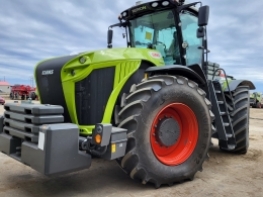 2024 CLAAS Tractor 4WD Xerion 5000