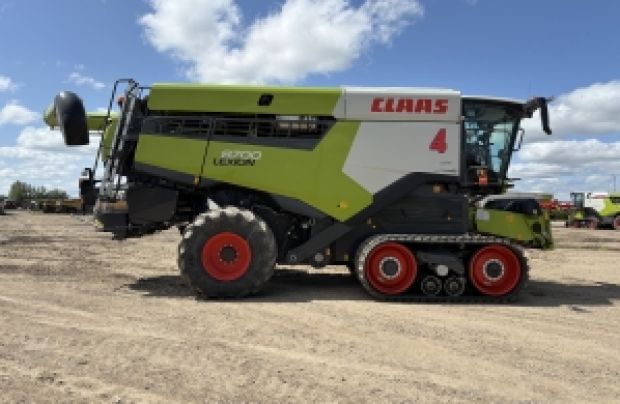 2024 CLAAS Combine 8700TT
